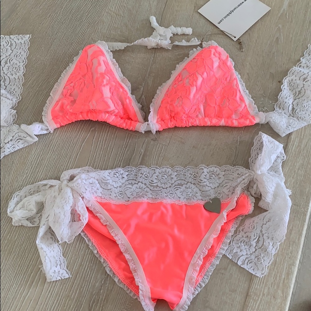 HOT HOT Bikini